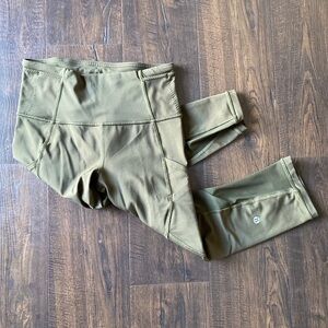 lululemon athletica outrun 17” crop full-on luxtreme HR military green legging 4